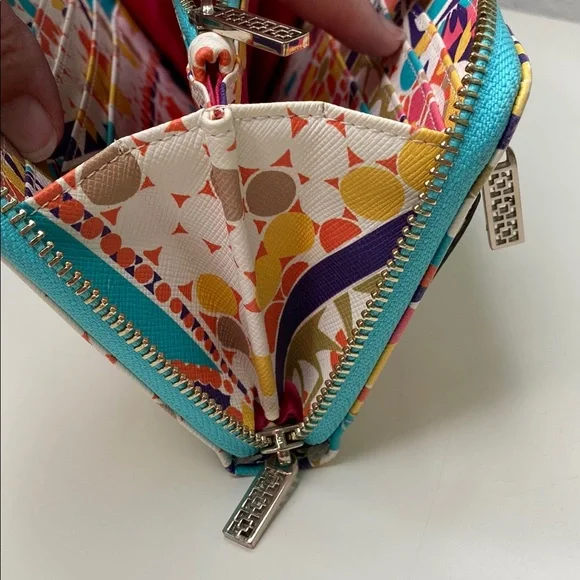 Trina Turk Zip Around Continental Vegan Wallet Colorful Geometric Turquoise - Picture 6 of 10